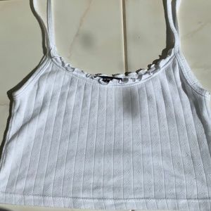 brandy Melville ruffled tank♡︎